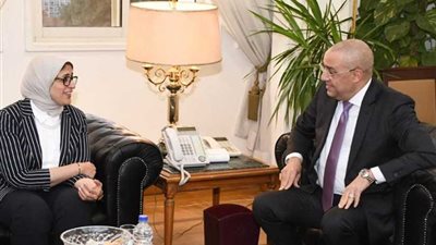 عاجل.. وزيرا الإسكان والصحة يبحثان أوجه التعاون فى تطوير المستشفيات والمنشآت الصحية