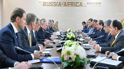 عاجل.. بدء القمة المصرية الروسية بين الرئيس السيسي ونظيره الروسى فى سوتشى