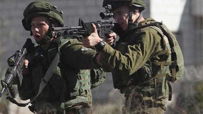 عاجل.. إصابة مواطن فلسطيني برصاص الاحتلال بحاجز عسكري بجنين