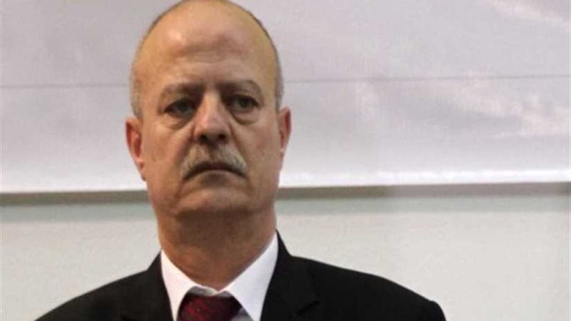 الأطباء: المعاش المبكر