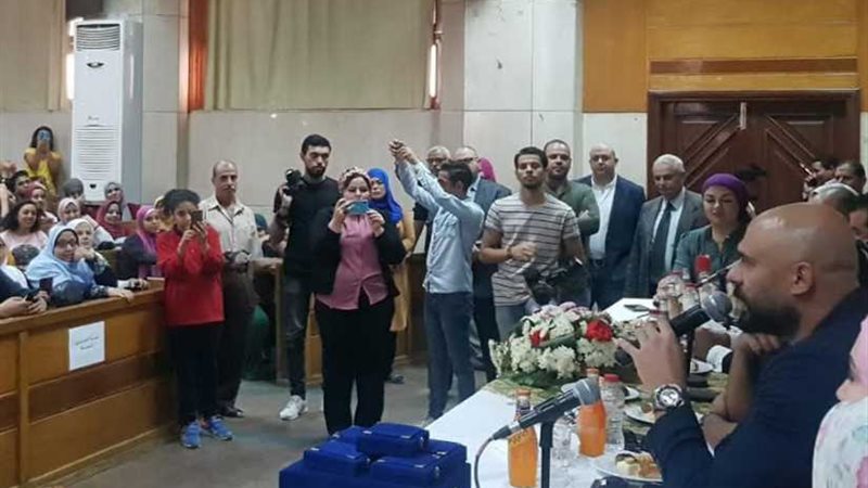 أبطال الممر: الحضور