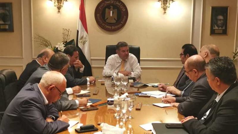 عاجل.. وزير قطاع