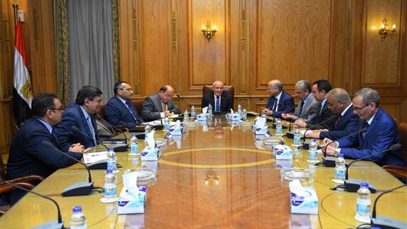 العصار يستقبل رئيس