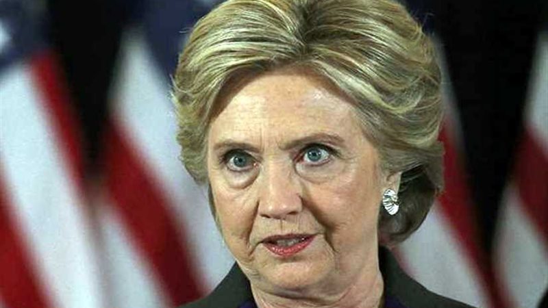 توقعات بدخول هيلاري