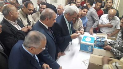 رئيس جامعة الأزهر يفاجئ المدينة الجامعية للطلاب بأسيوط ليلا