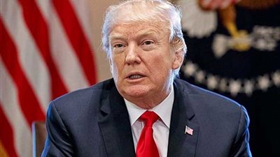 ترامب يقصف جبهة نانسى بيلوسي ويكشف أزمات دائرتها الانتخابية