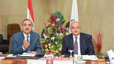 رئيس جامعة أسيوط: استحداث خدمات طبية بالمستشفى الجديد