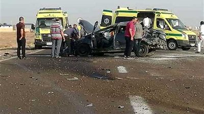 إصابة 3 أشخاص جراء انقلاب سيارة بالبحيرة