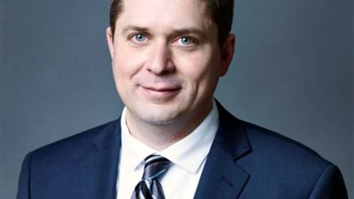 تزايد الدعوات المطالبة باستقالة زعيم المحافظين الكندي بعد خسارته للانتخابات