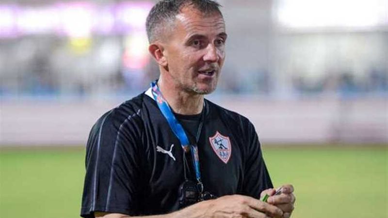 ميتشو يرفض السفر