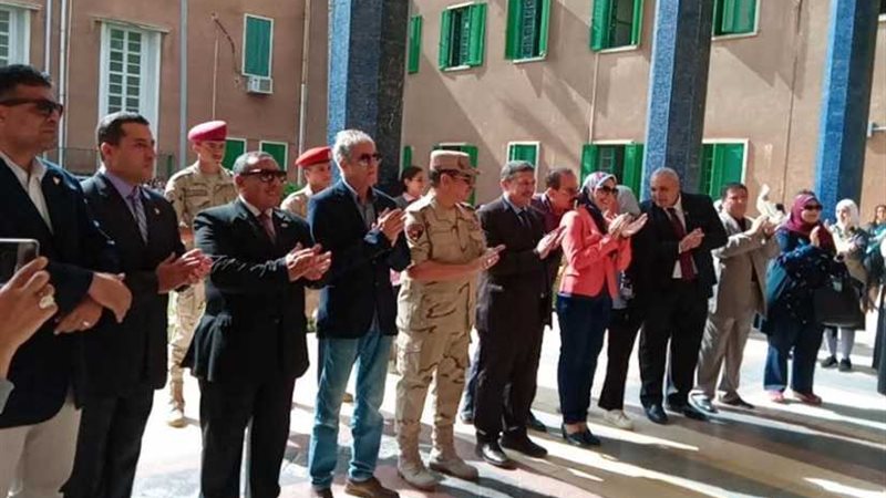 الديب وبدر الدين