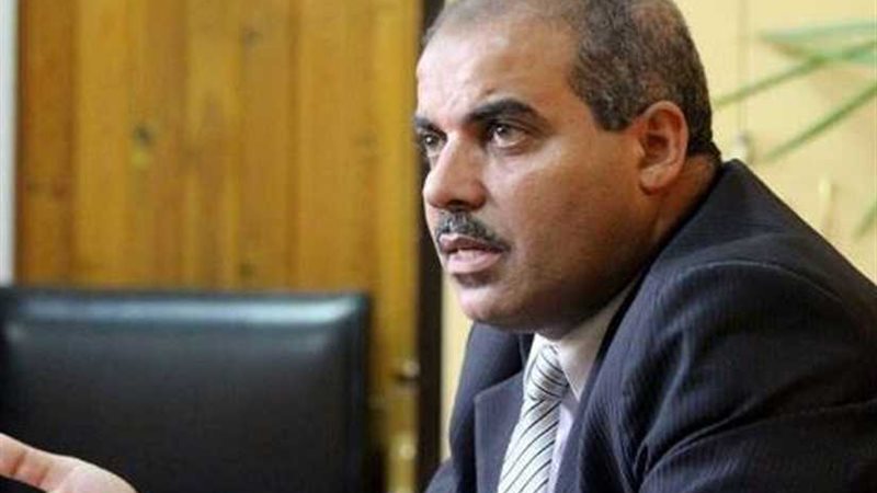 منحة 800 جنيه للعاملين