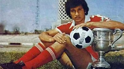 شاهد.. صور نادرة لبيبو الكرة المصرية في يوم ميلاده