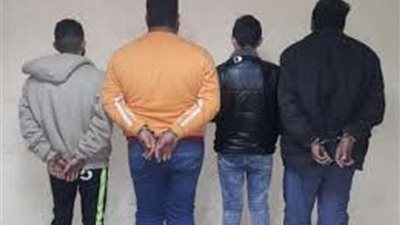 ضبط عصابة بسوهاج ترتكب جرائم خطف حقائب السيدات