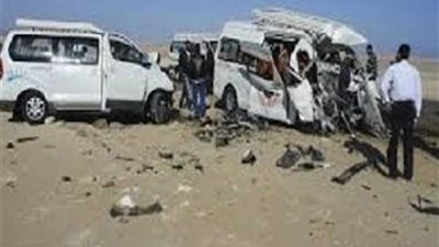 مصرع وإصابة 5 أشخاص في تصادم بالبحيرة