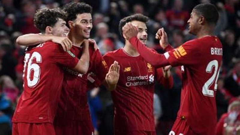 ليفربول يواجه استون