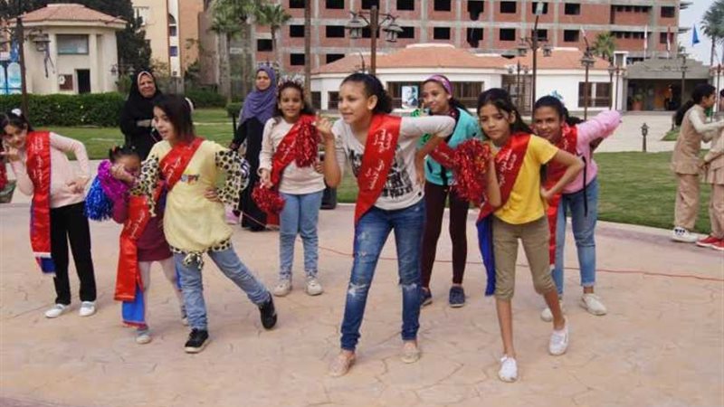 تلاميذ 19 مدرسة يشاركون