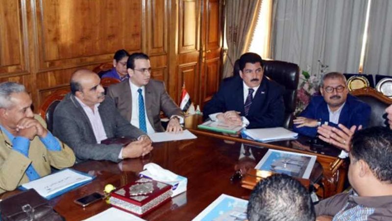 محافظ القليوبية يلتقي