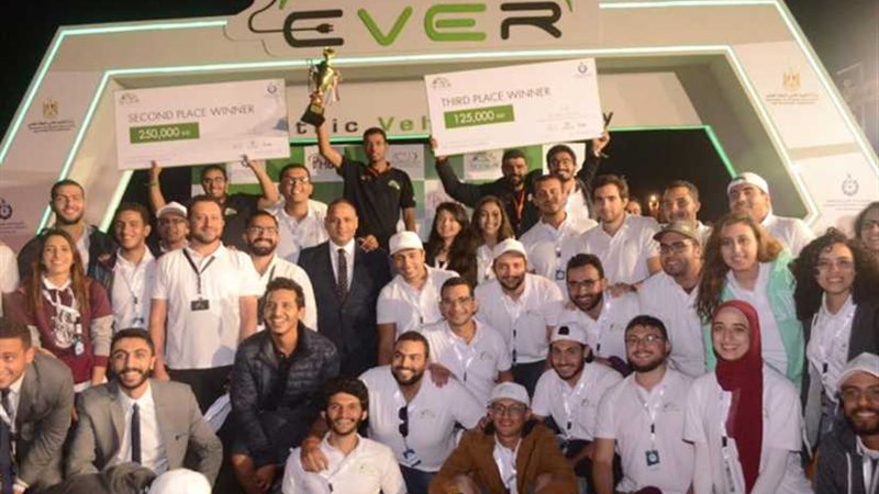 فحص 205 مرضى خلال