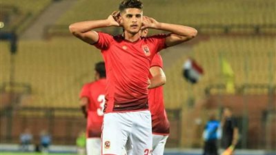 الإجهاد يلاحق أحمد الشيخ في معسكر الأهلي بالإمارات