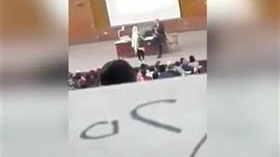 بالفيديو ..تفاصيل الملاسنة بين عميد كلية الحقوق وطالبة تجارة طنطا