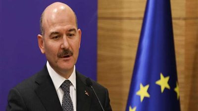 وزير الداخلية التركي يهدّد أوروبا بـ