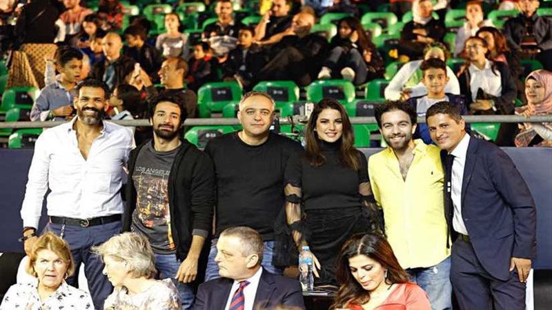 محمد رمضان ونجوم