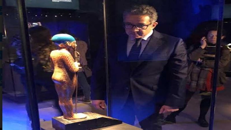 وزير الآثار يفتتح