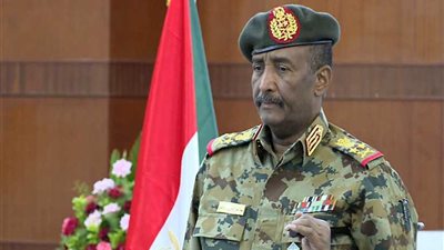 رئيس مجلس السيادة السوداني يؤكد لوزيرة دفاع إفريقيا الوسطى ضرورة تعزيز الشراكة بين البلدين