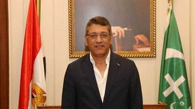 صناعة الوفد: متابعة السيسي لتطبيق الحد الأدنى للأجور رسالة طمأنة للموظفين