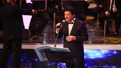 محمد الحلو على مسرح أوبرا دمنهور في ثالث ليالي 