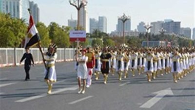 الموسيقات العسكرية تواصل عروضها المتميزة بالصين