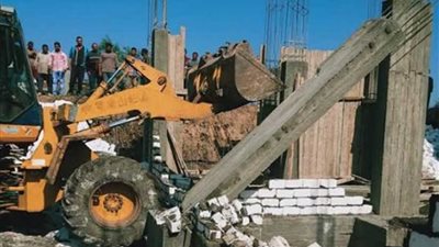 إزالة 18 حالة تعدٍ على الأراضى الزراعية بكفر الدوار