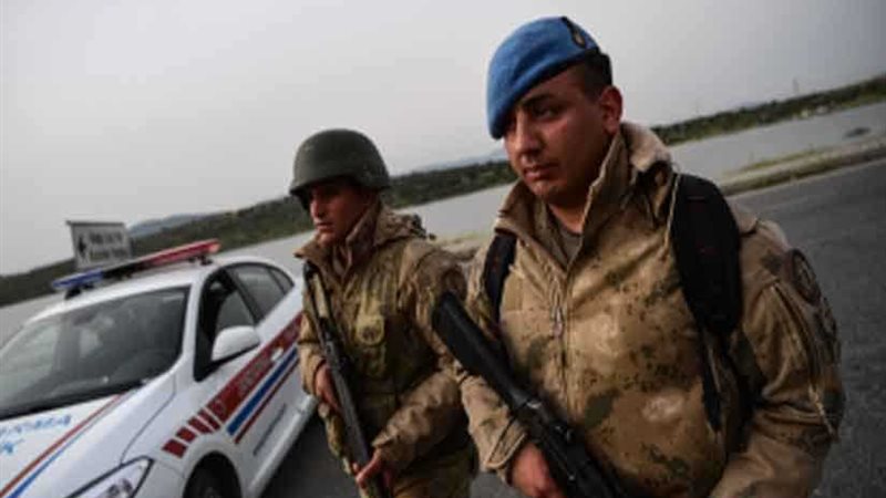 عاجل.. هجوم بالحجارة