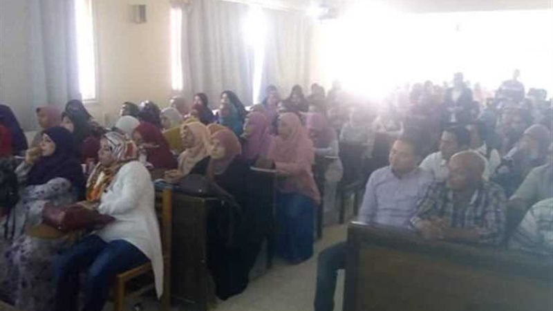 طلاب تمريض المنيا