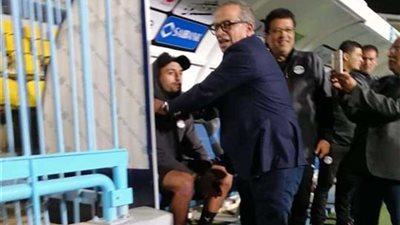 الجنايني يواسي طاهر: المستقبل أمامك والقادم أفضل