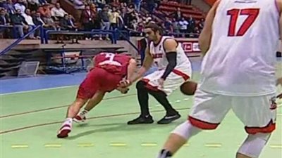 السلة يوقع عقوبات مغلظة على القطبين بسبب أحداث مباراة الكاس