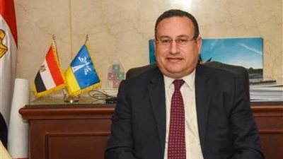 محافظ الإسكندرية يتابع استعدادات الجهات التنفيذية لمواجهة نوات الأمطار المقبلة