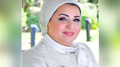 قرينة الرئيس السيسي تهنئ الأمة بذكرى مولد المصطفى