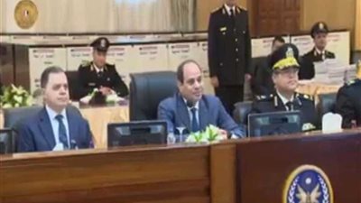 الرئيس السيسى يحضر كشف الهيئة لطلبة كلية الشرطة 