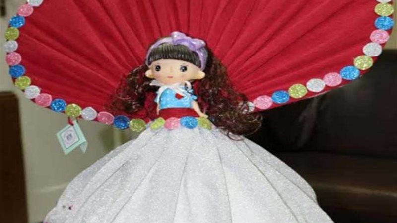 عروسة المولد من المخلفات