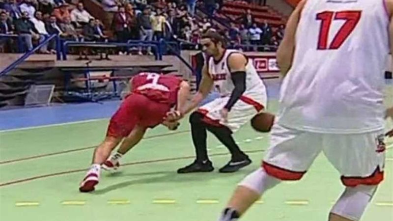 السلة يوقع عقوبات