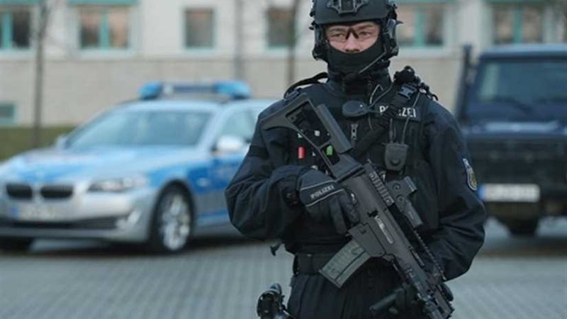 إصابة طالبين إثر