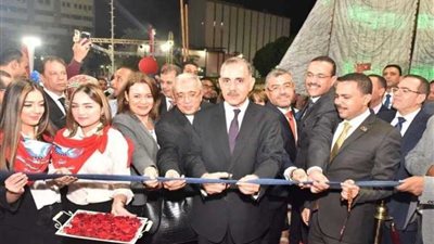 محافظ أسيوط ورئيس لجنة الشباب بمجلس النواب يشهدان احتفالية المولد النبوي الشريف