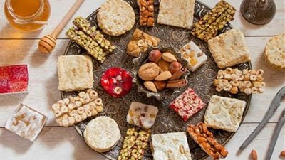 ظاهرة جديدة اجتاحت المحلات.. تعرف على أضرار حلوى المولد الخالية من السكر