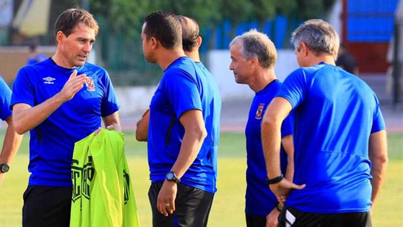 فايلر يجتمع بالجهاز