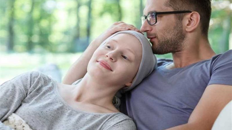 أزمات المرض.. شريك