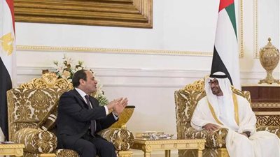 عاجل..ولى عهد أبوظبى يمنح الرئيس السيسي 
