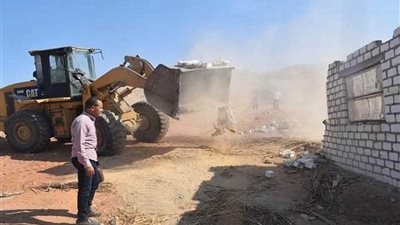 إزالة 1338 حالة تعد على أملاك الدولة بمراكز المنيا ضمن حملات 