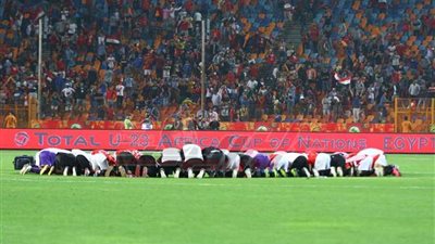 شاهد.. منتخب الساجدين يرسم البسمة على شفاه المصريين